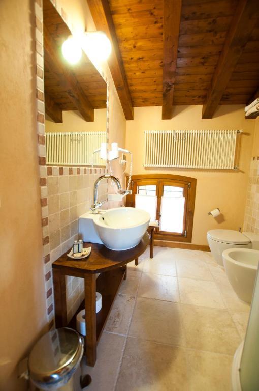 Villa FrattaSan Zenone エクステリア 写真