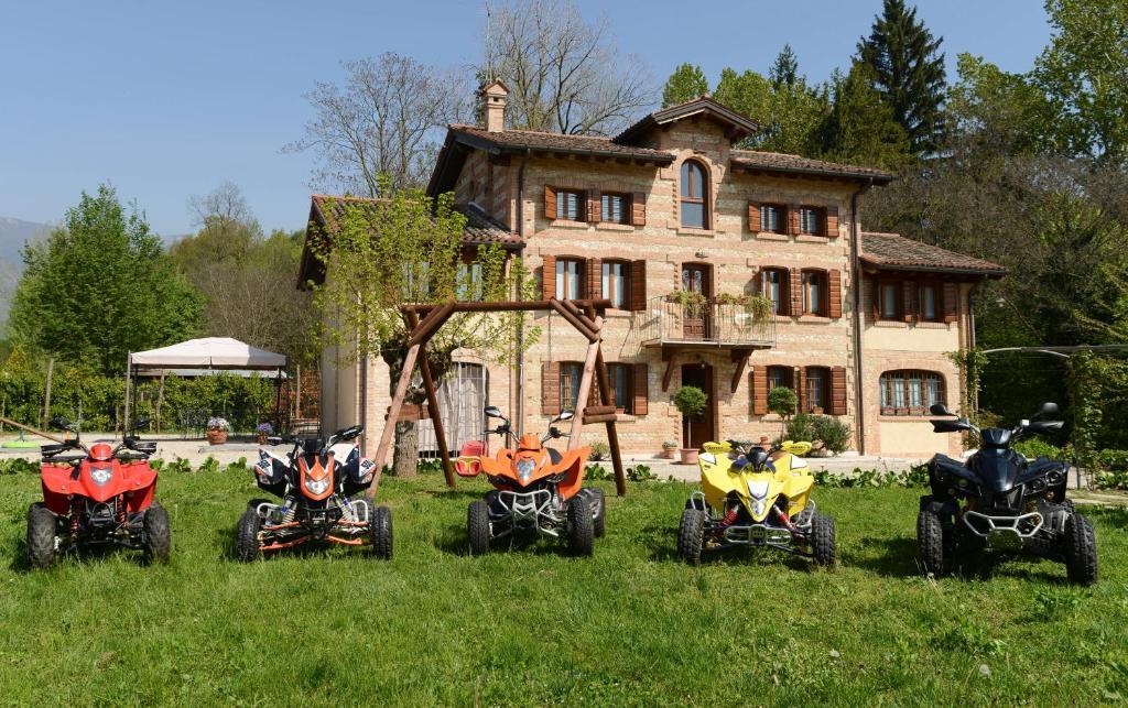 Villa FrattaSan Zenone エクステリア 写真